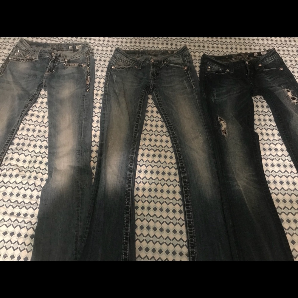 Miss Me Jeans - Picture 2 of 2
